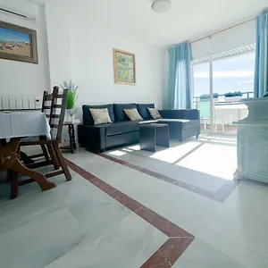 https://apartamento-2-dormitorios-primera-linea-de-playa.es-andalucia.com